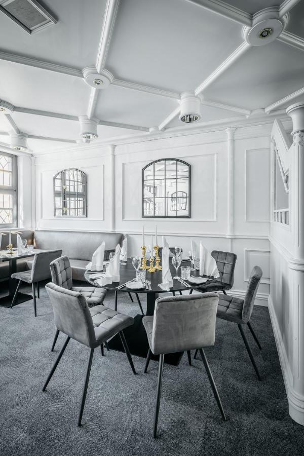 Hotel Riesengebirge Neuhof an der Zenn Eksteriør billede