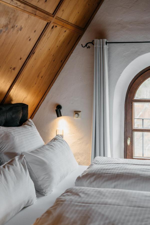 Hotel Riesengebirge Neuhof an der Zenn Eksteriør billede